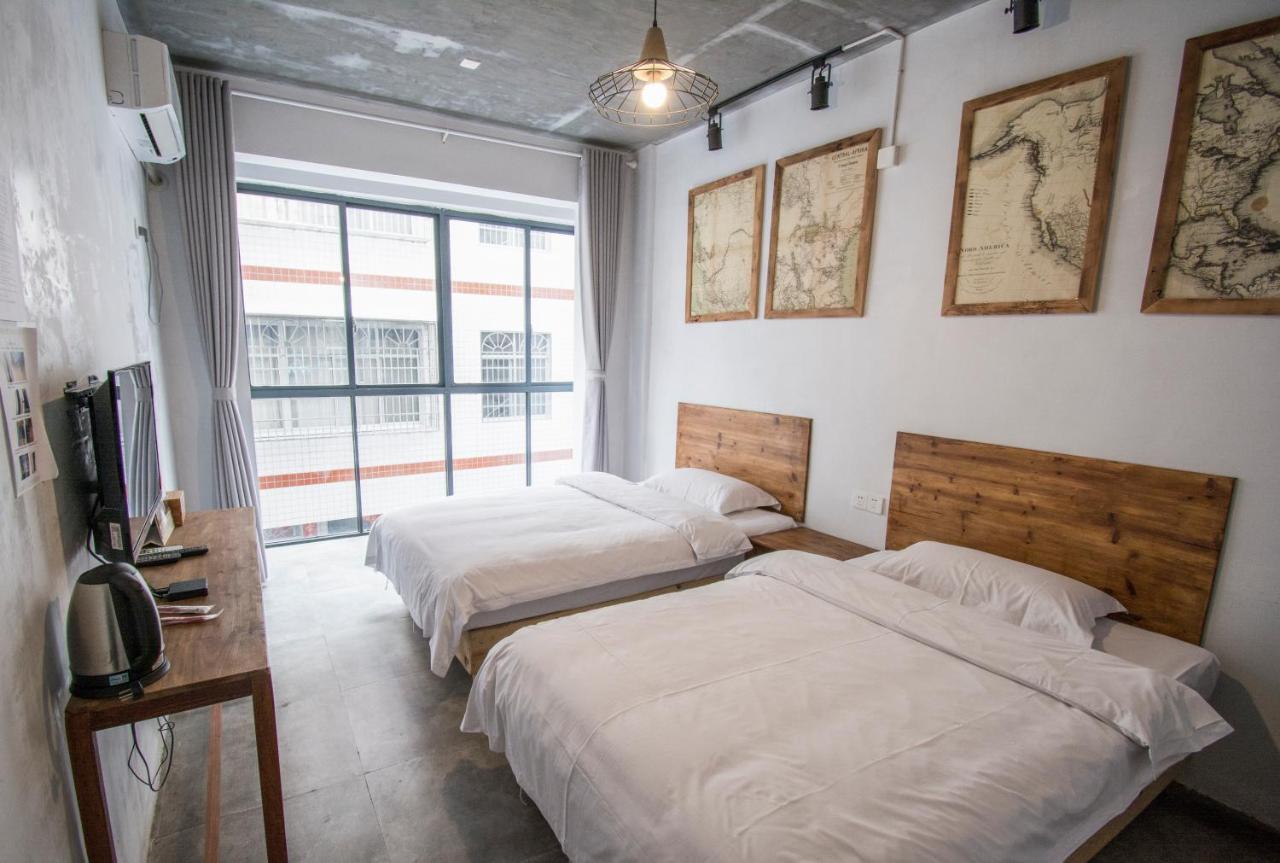 Hostel Geographer Zhangjiajie Buitenkant foto