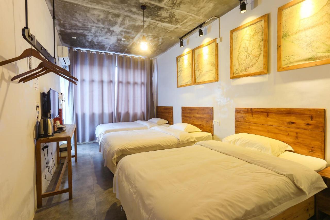 Hostel Geographer Zhangjiajie Buitenkant foto