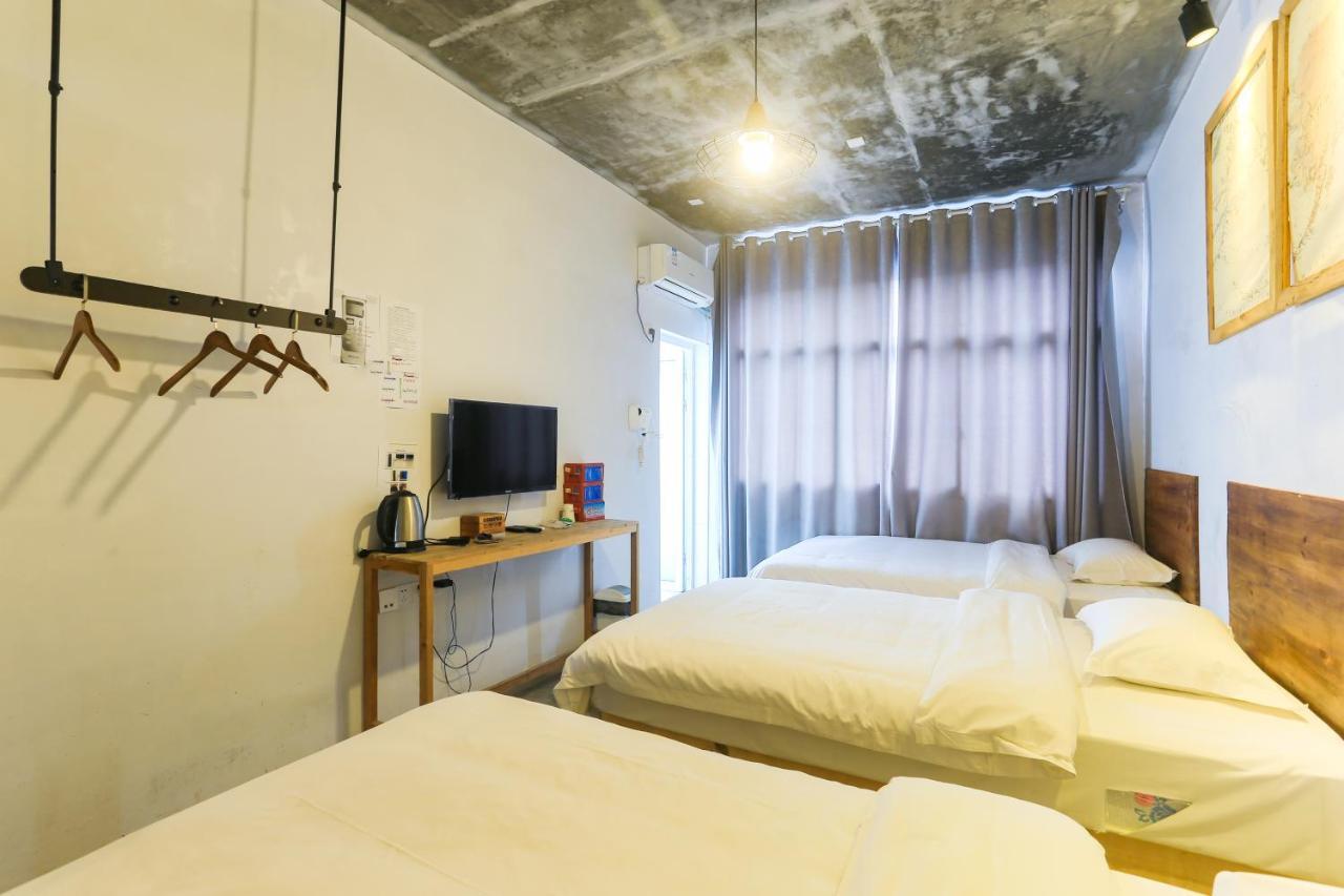 Hostel Geographer Zhangjiajie Buitenkant foto